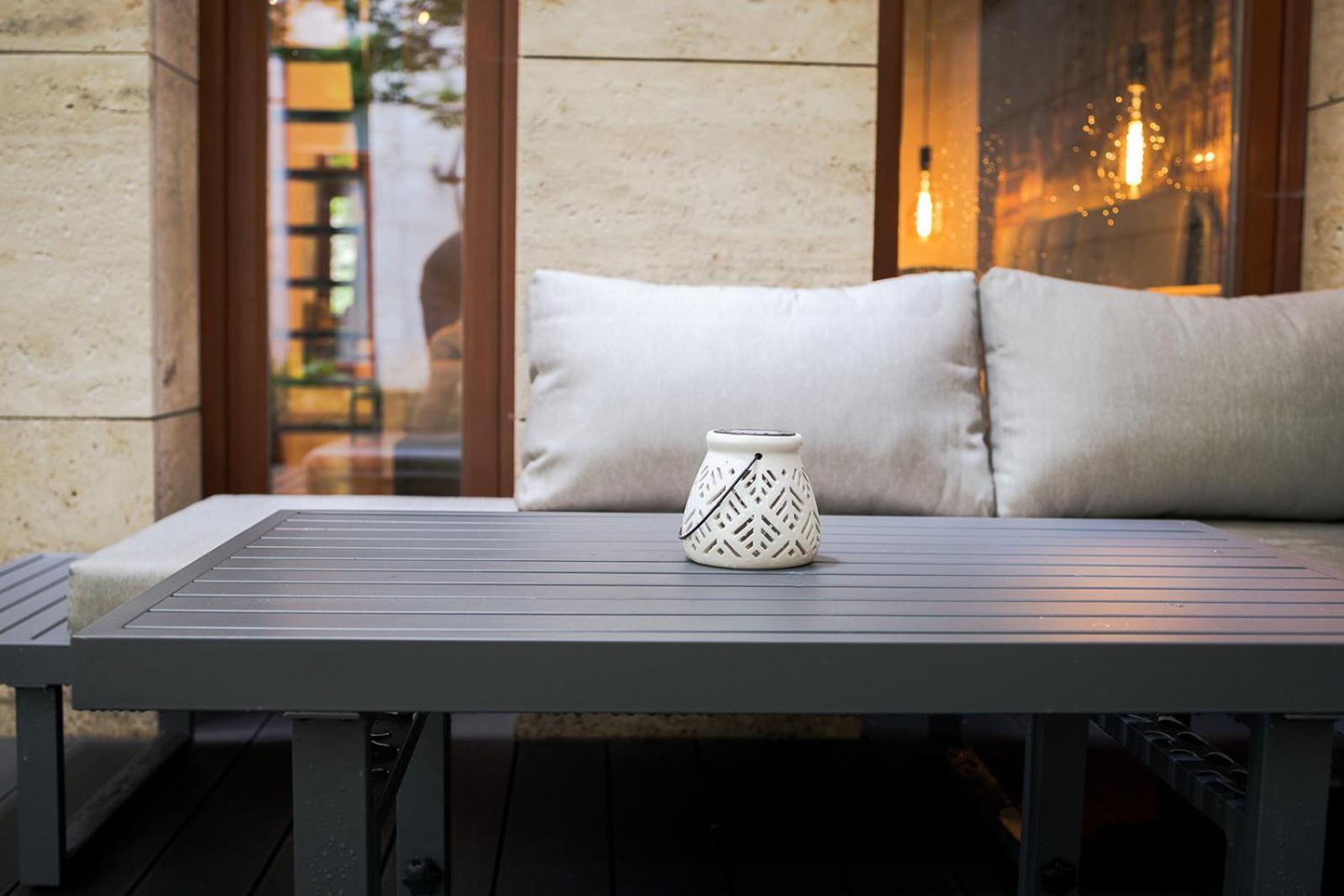Mooki Loft&garden In Sohobudapest דירה בודפשט