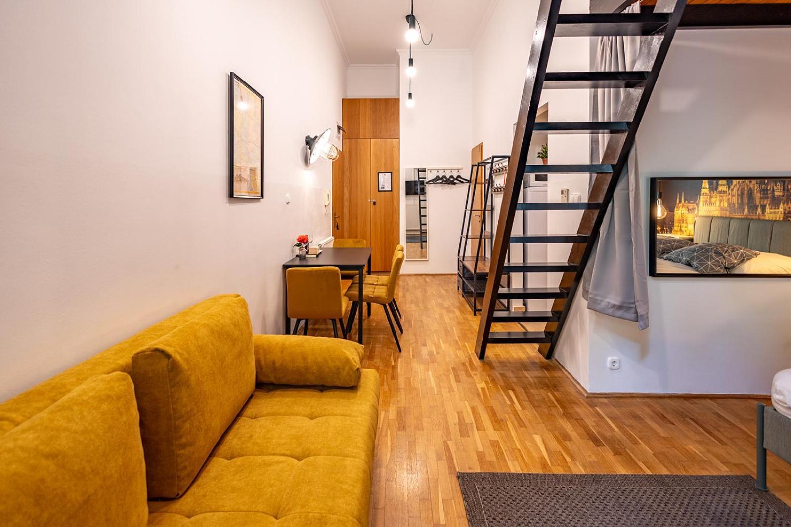 Mooki Loft&garden In Sohobudapest בודפשט